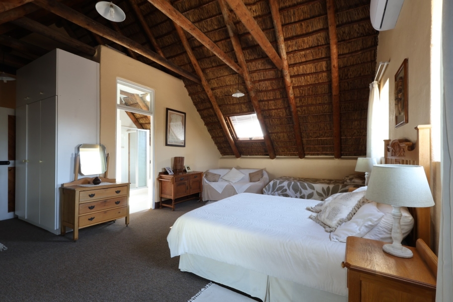 5 Bedroom Property for Sale in Wellington North Western Cape